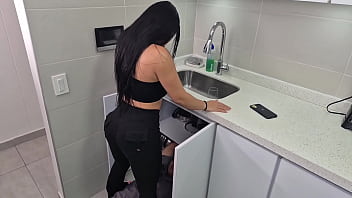 Colombian MILF rides plumber's cock