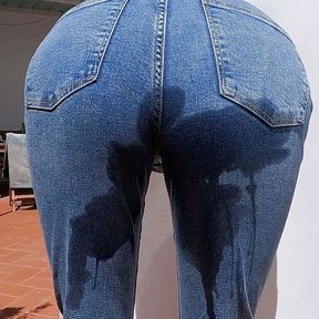 Bust British Wife Wets Her Jeans