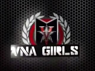 Sara Jay puts on a show with large shlong Johnny