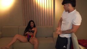 Stepson helps his stepmother after seeing her masturbating - they have a good time
