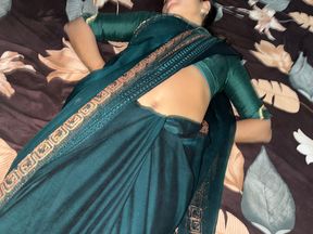 Ritu bhabhi ke sath full injoy in home with devar, full xxx video