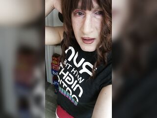 Cute Transgender Mr. Slender Detroit FARTING PLEASURE!