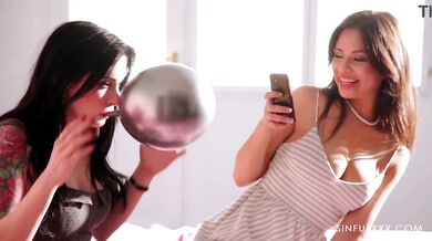 Anna De Ville and Scarlett Alexis celebrate with birthday passion and intimate fingering
