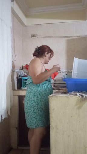 Maid Fucked When She Washes Dishes by the Boss, Her Wife Almost Discovers Us