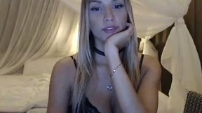 One of the most physically perfect girls is chatting with me on webcam