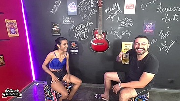 Boteco do Lukas Zaad - A ninfetinha Pansexual sentando gostoso na pica