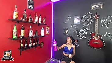 Boteco do Lukas Zaad - A ninfetinha Pansexual sentando gostoso na pica