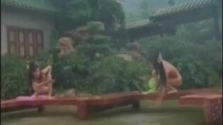chinese demonstrate bellowing 9-ten giangson mynhan