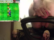 Femboy Gaming: Plants vs Zombies #4 Riding knotted dildo