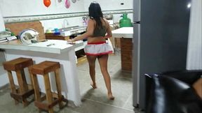 MI VECINA NEGRA ES MUY SEXI Y CALIENTE