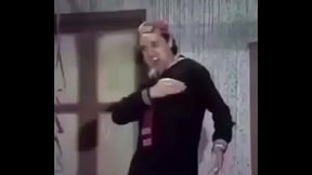 Chaves safado, sem d&oacute_ do kiko