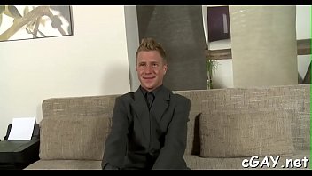 Cute stud gets an bawdy anal drilling from slutty hunk