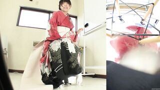 Subtitles Japanese kimono pee desperation fail