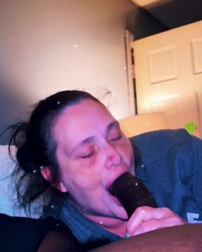 I’m trying to cuddle with this cock in my mouth (gumjob)