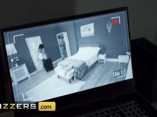 www.brazzers.xxx/gift - copy and see full Kiki Minaj episode