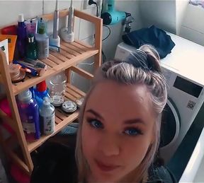 Morning Fuck in the Bathroom