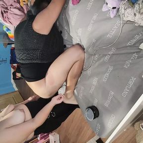 My bitch shaved her legs for her subscribers.  a beautiful lady in her black dress pleases her subscribers.