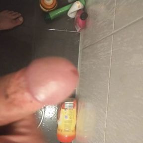 Jerking off in the shower