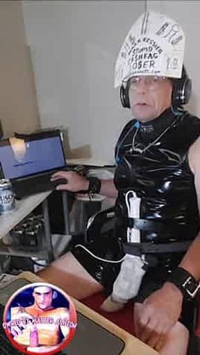 mark the LOSER STUPID CA$HFA6 WHEEL SEND