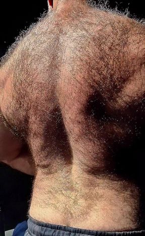 my HAIRY BACK