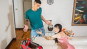 Billy Boston & Emma Jade in Tipping Method