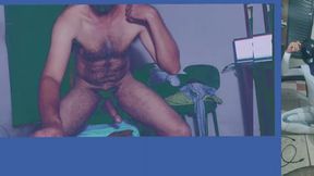 Robot - watching video0 of boxers