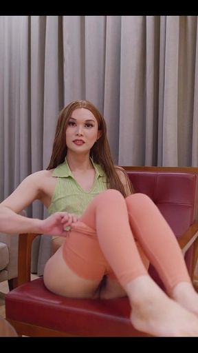 Are You Into Leggings Fetish?