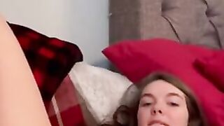 HUGE Vibrator and Squirt with uncontrollable orgasm