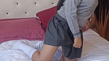 I WAIT FOR MY GIRLFRIEND OUT OF SCHOOL JUST TO DO THIS! (SHEER COMPLETE VIDEO)