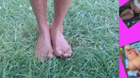 Sarah Pisses Herself Outside in Her Bikini. Broadcasting on Chaturbate, Sarah Lets Her Little Cock Squirt.