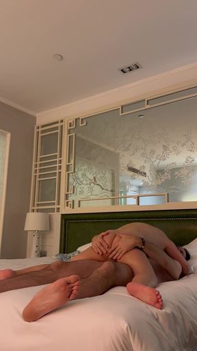 Lulu Wild - the Job Fucked Lulu on the Hotel Window for Everyone to See Her Body