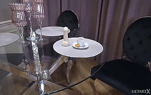 Bonnie dolce, bonnie and milk