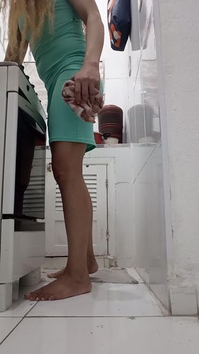 Housewife Sex 2