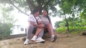 Llamo A Esta Chica Para Que Me Haga Un Oral