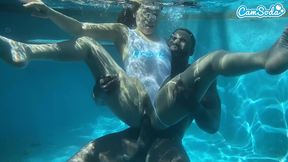 slimthick ebony with buttplug takes huge bbc & underwater cum in mouth
