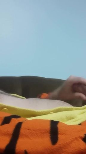 Jerking off 61 Latino Masturbacin Chileno