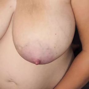 Showing Off My Thick Mom Bod and Playing With My Giant Mommy Milkers