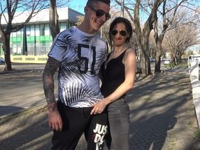 Zorreo, grabo porno y el cornudo de mi marido ni se entera. Ya vereis cuando se lo cuente ji ji ji