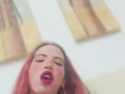 Performer streamer on Chatstrip