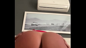 rebolei e sentei gostoso ate ganhar tudo dentro