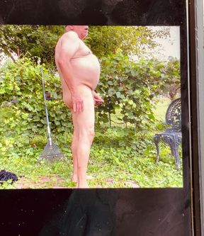 In the garden wanking
