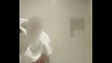 Rough sex in the party bathroom with my friend'_s girlfriend.