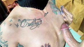 petite modelo venezolana delgada cachonda es follada por joven arrecho en hotel y me vengo en sus senos