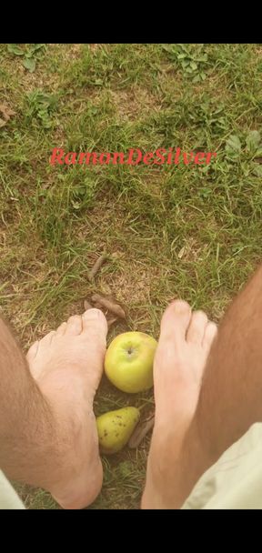 Master Ramon tortures fruit with his divine feet