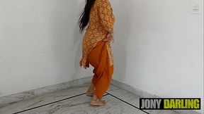 Hotwife Mujra infront of Her Husband'_s Friend on Punjabi Song