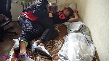 Boyfriends bed fight ended up with putting cock up a tight hole and cum