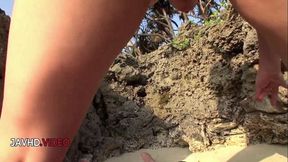 ”Asian Sexy Girl's Beach Blowjob Tease!”