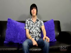 Tyler Bolt - This Emo Twink Looks Familiar...