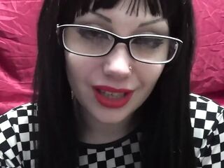 Cuckolding u my silly serf