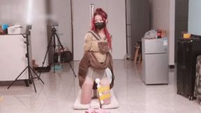 xy232-Redhead sexy Chinese girl tied to a pillar and vibrator reaches orgasm